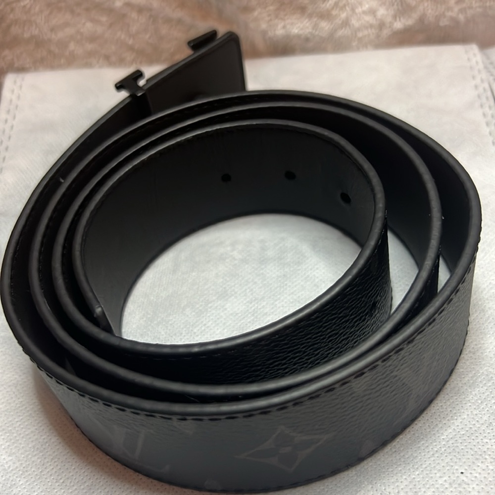 Two LV belts both XL one tan and one full black - Picture 7 of 7